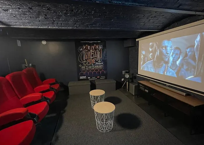 Appartamento The 7th Art - For 4 Cinema *