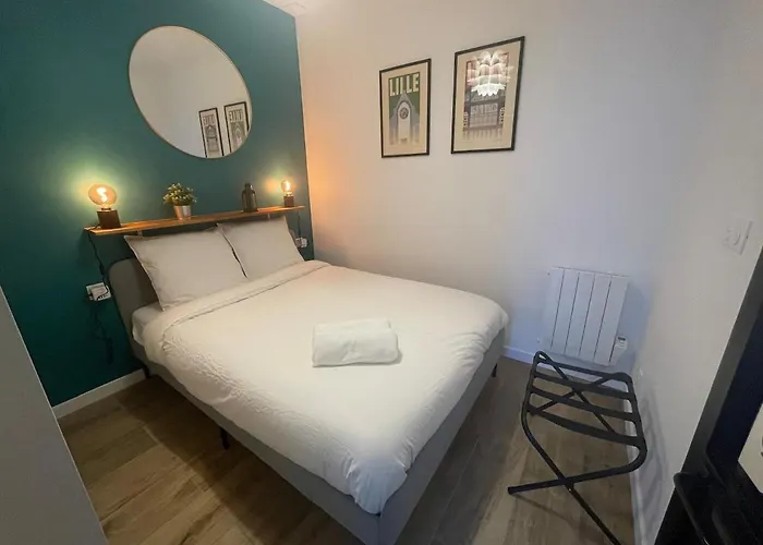 The 7th Art - For 4 Cinema *